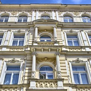 https://residence-masna.praguehotelsweb.com