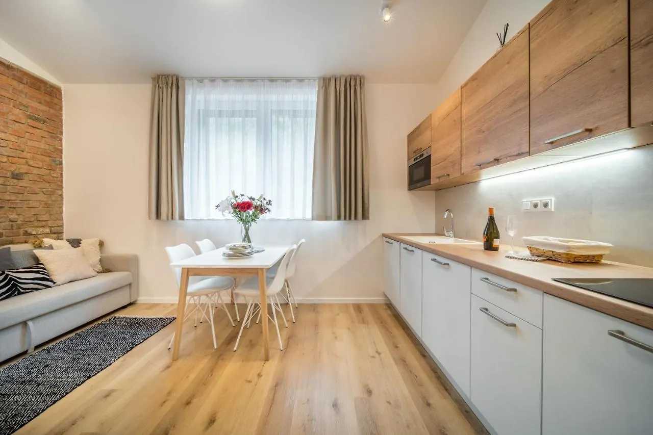 Rakosarna Suites & Apartments Spindleruv Mlyn 0*,